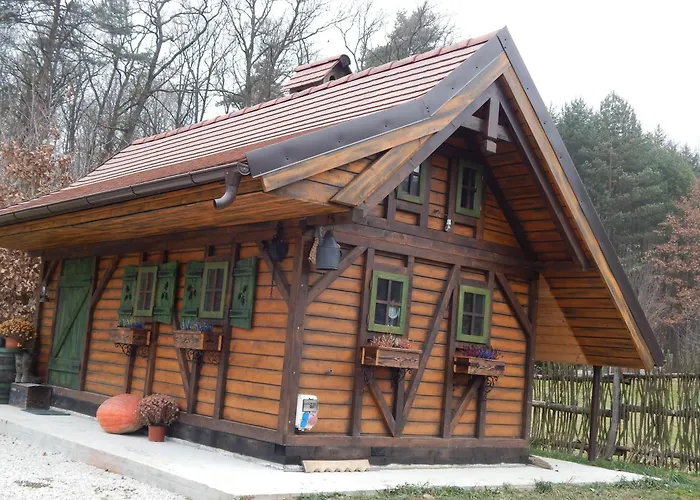 Bavor Latkovce Uhrovec