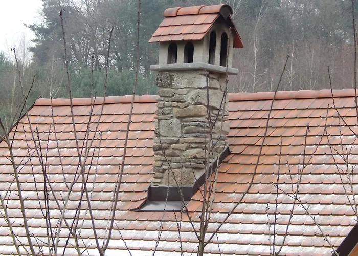 Bavor Latkovce אתר קמפינג Uhrovec